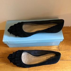 Seycelles Ruffled Flats